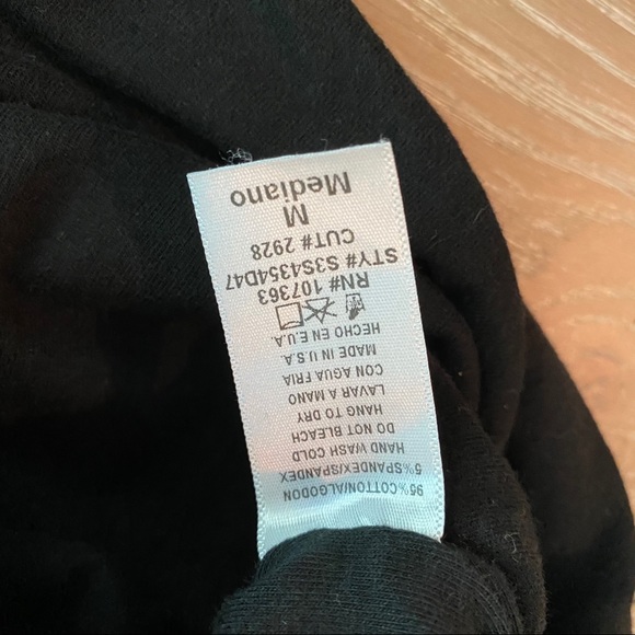 Women’s Black Pencil Skirt - Picture 6 of 8